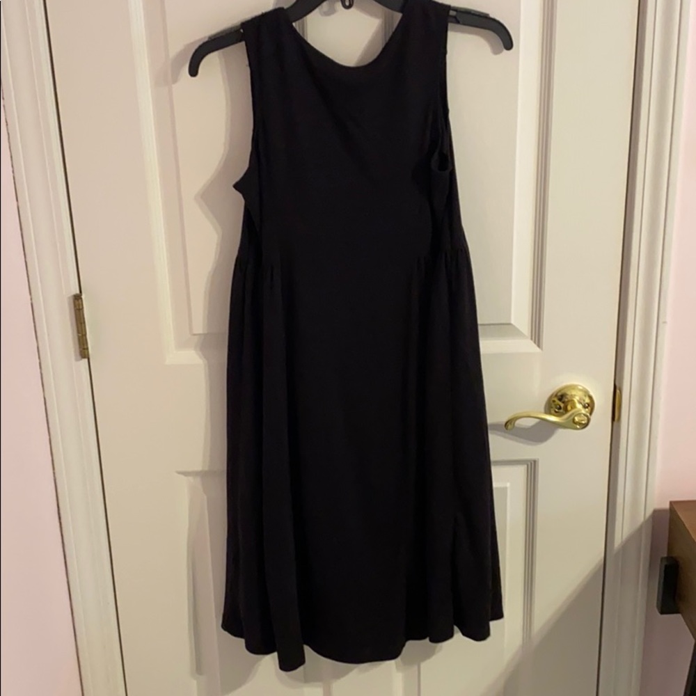 SIMPLE BLACK DRESS - Picture 4 of 4